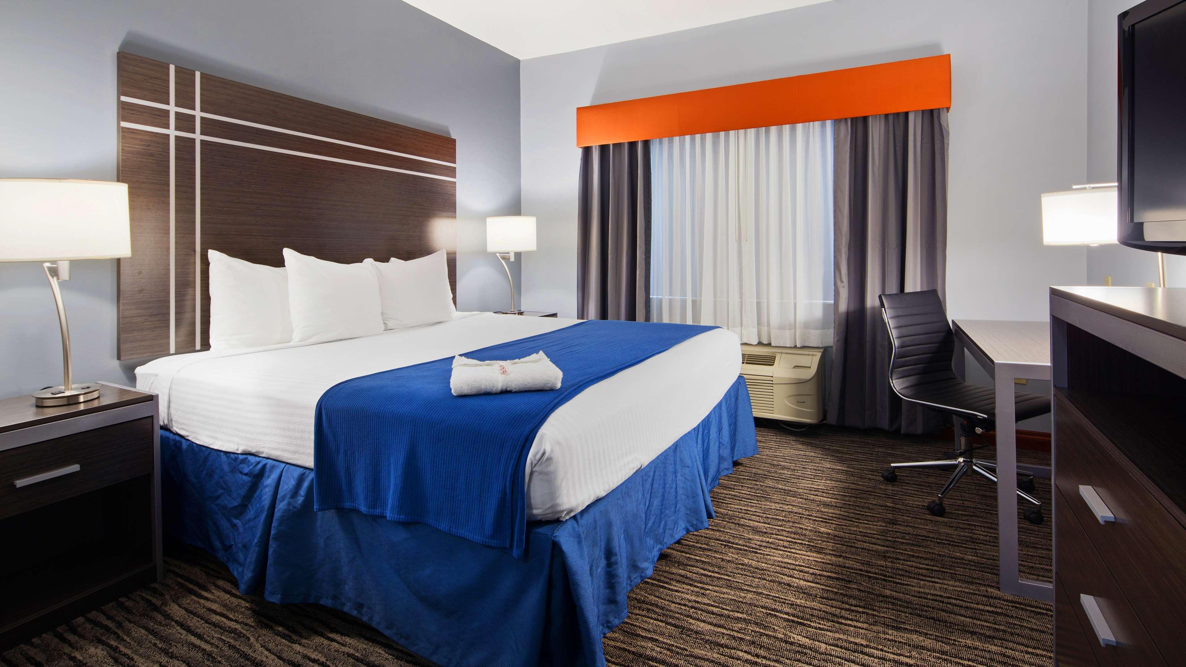 Best Western Elkhart Inn & Suites Екстер'єр фото