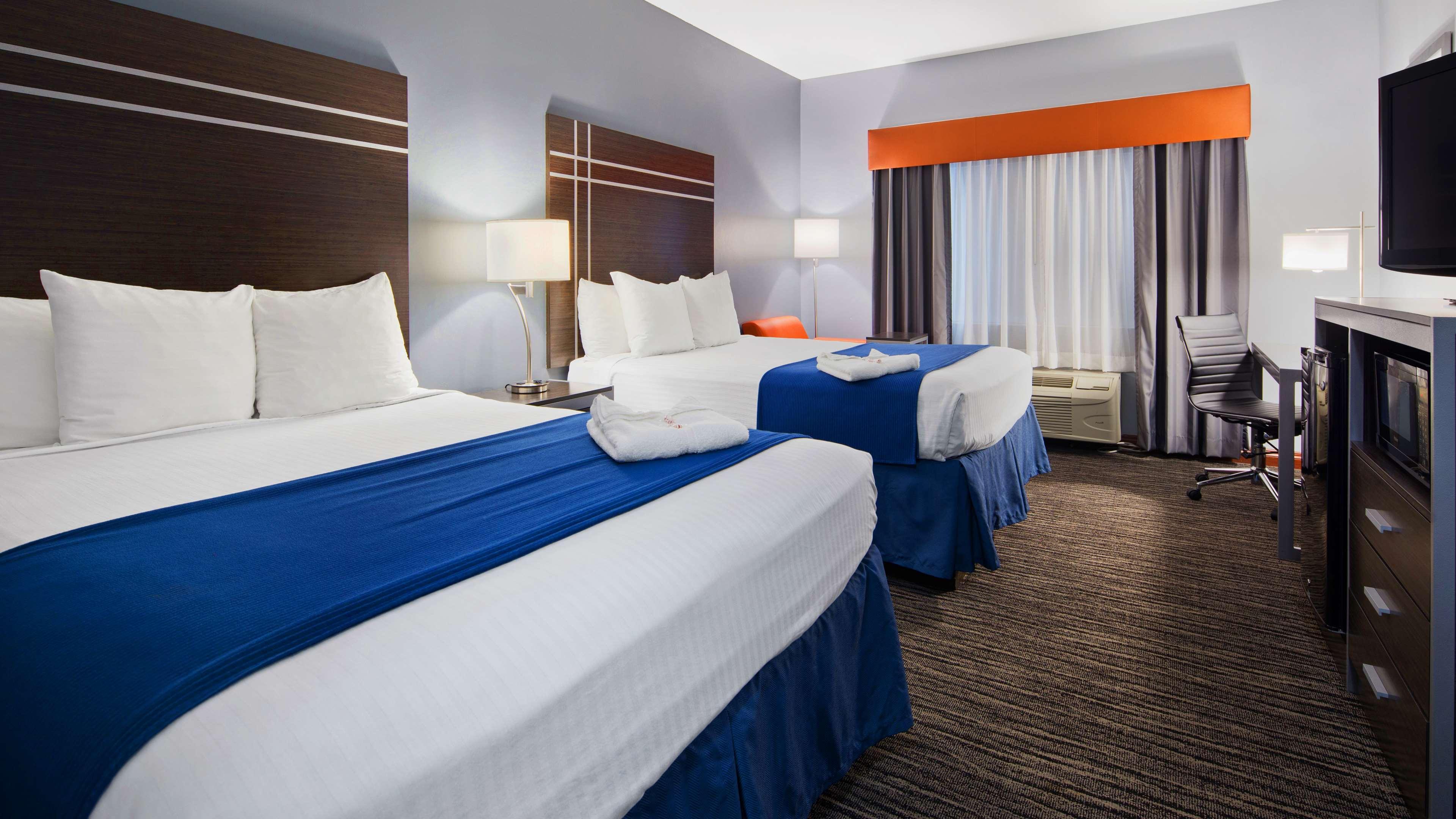 Best Western Elkhart Inn & Suites Екстер'єр фото