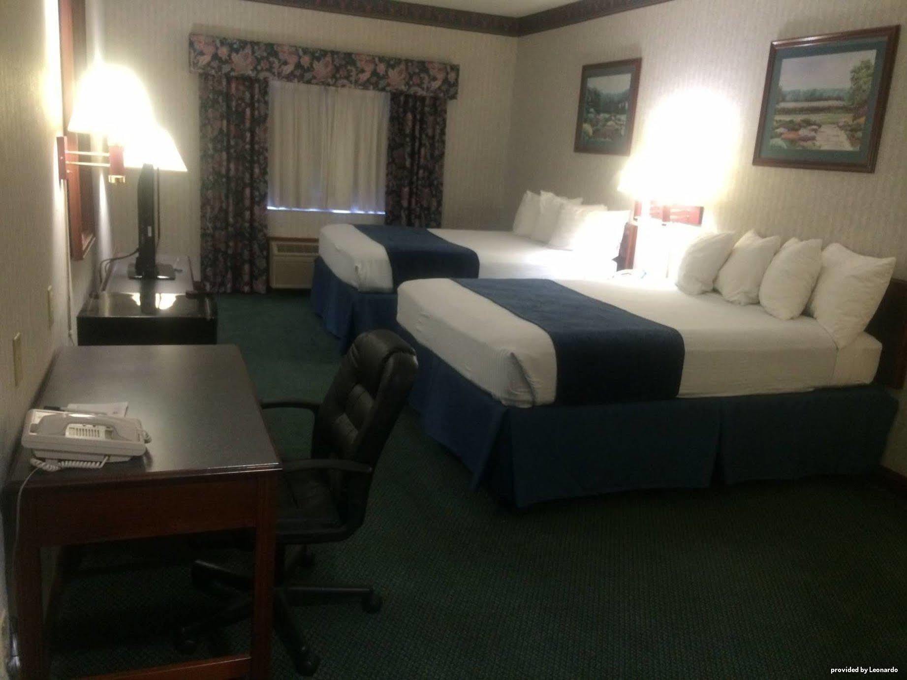 Best Western Elkhart Inn & Suites Екстер'єр фото
